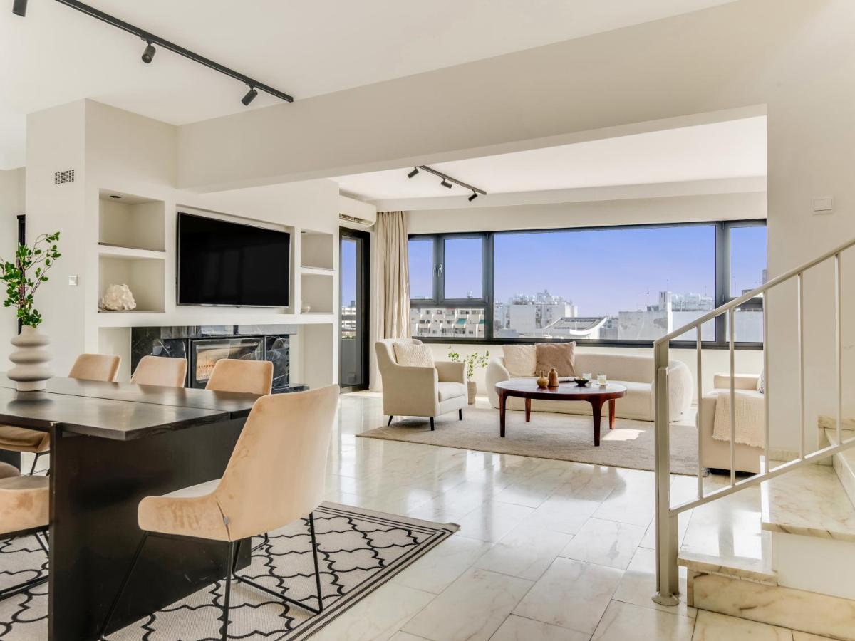 Sanders Coral Court Penthouse - Cute 3-Bedroom Apartment With Balcony Лимасол Экстерьер фото