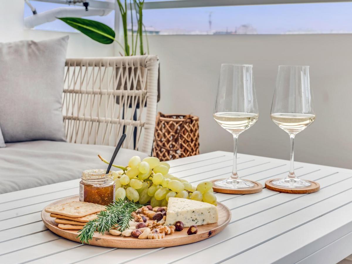 Sanders Coral Court Penthouse - Cute 3-Bedroom Apartment With Balcony Лимасол Экстерьер фото
