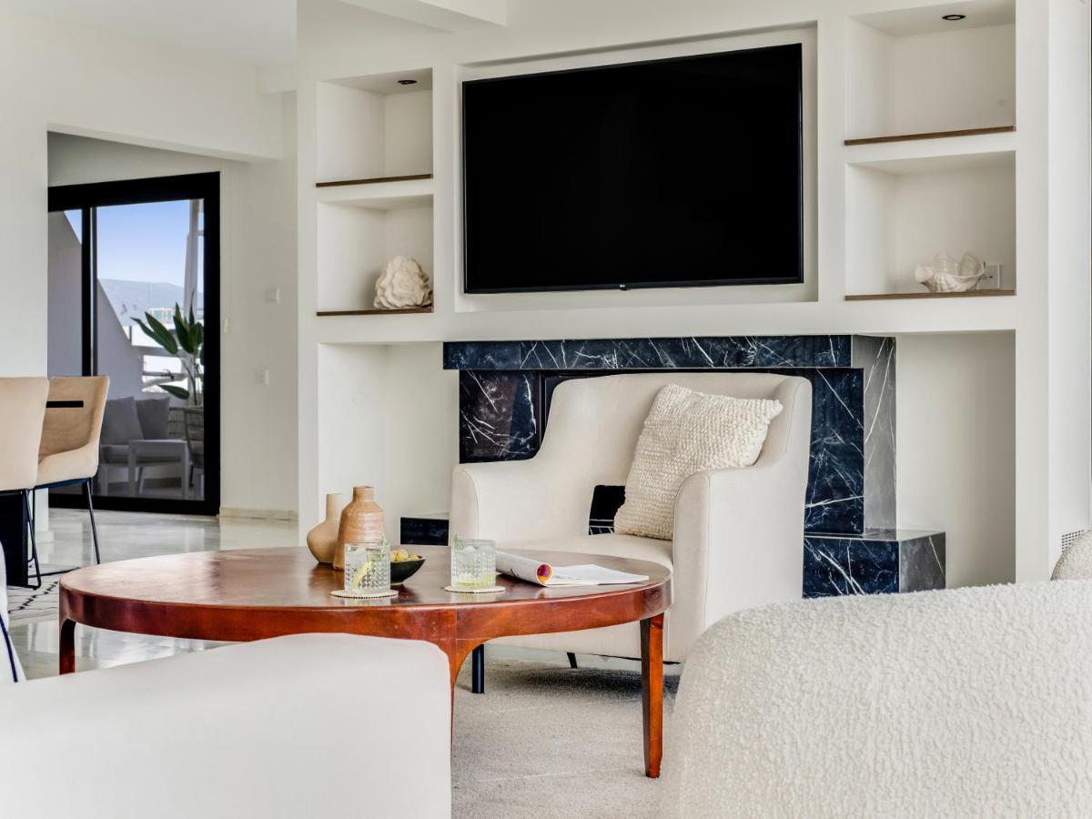 Sanders Coral Court Penthouse - Cute 3-Bedroom Apartment With Balcony Лимасол Экстерьер фото